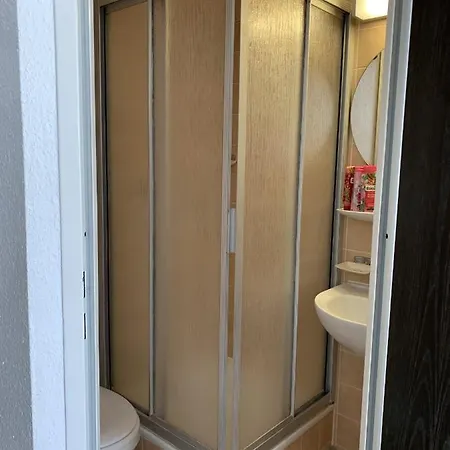 City Hotel Dinslaken Отель Динслакен