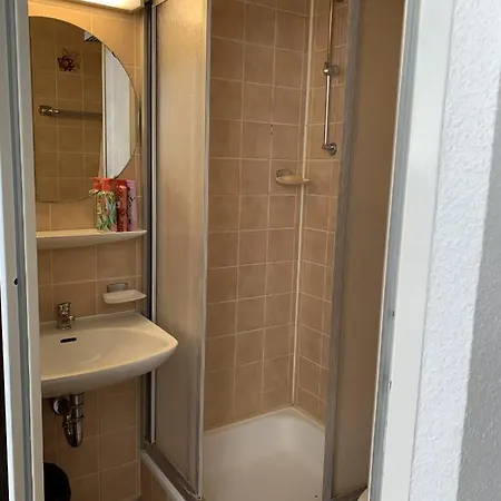 City Hotel Dinslaken * دينسلاكن