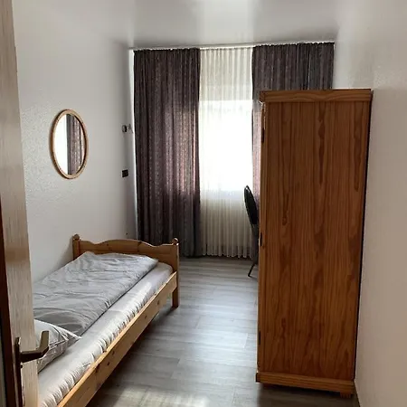 City Hotel Dinslaken فندق
