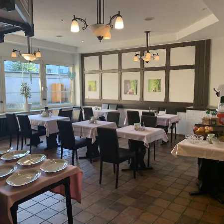 Отель City Hotel Dinslaken *