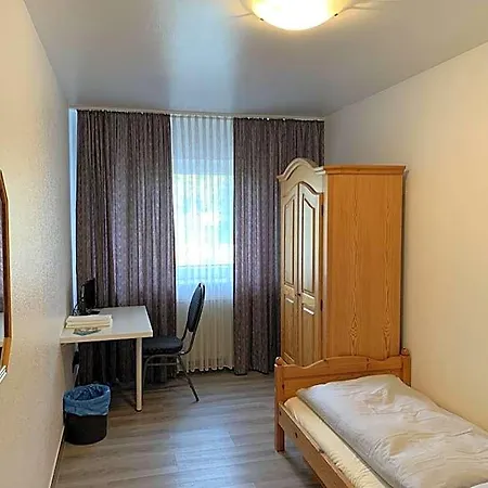 City Hotel Dinslaken * دينسلاكن