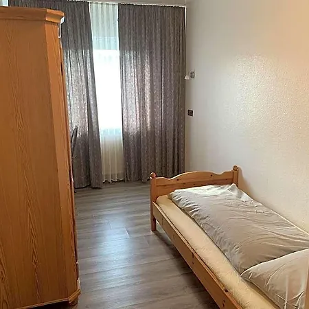 City Hotel Dinslaken * دينسلاكن