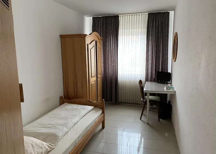 Отель City Hotel Dinslaken *