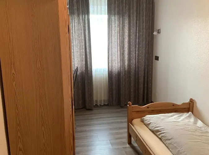 City Hotel Dinslaken Динслакен