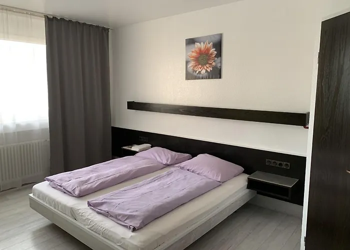 City Hotel Dinslaken * Динслакен